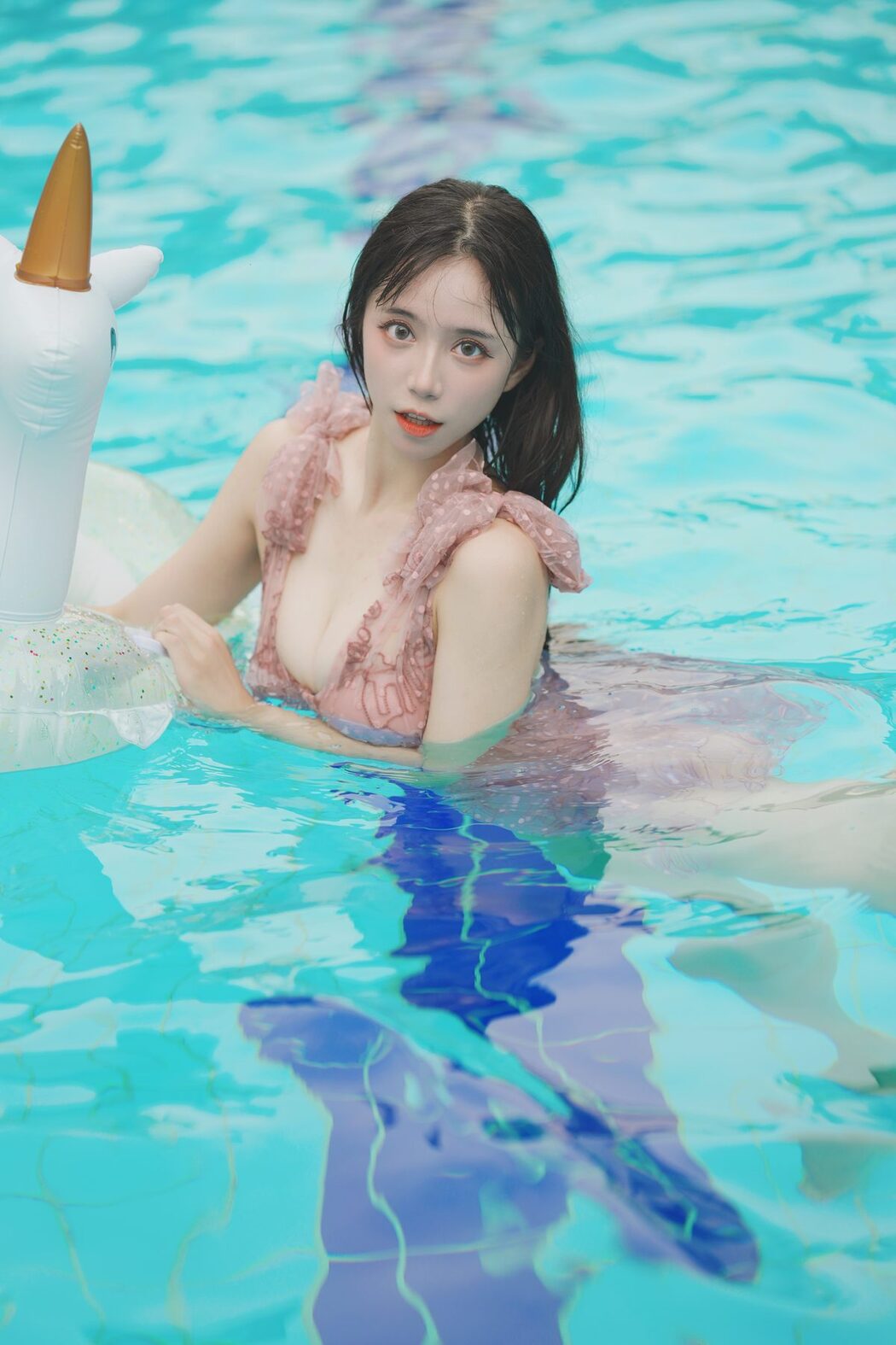 YiTuYu艺图语 Vol.4241 Er Jia Liu