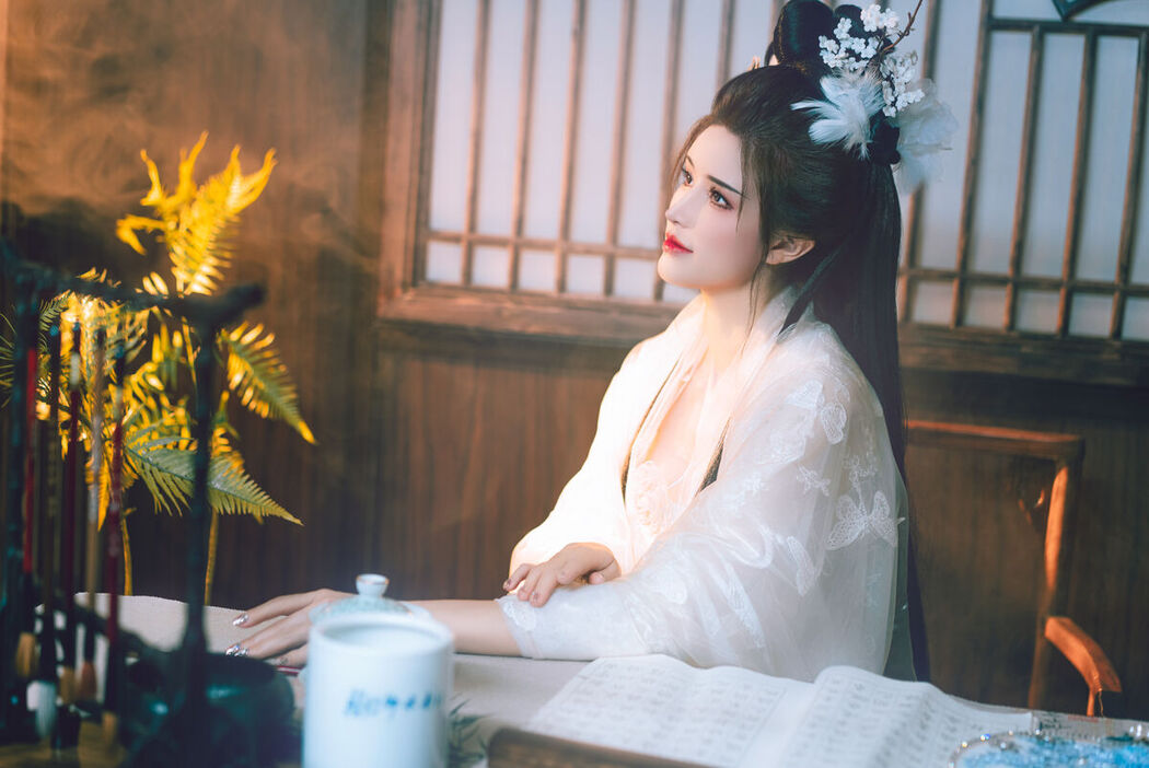 Coser@鹿八岁 – 幽梦清韵