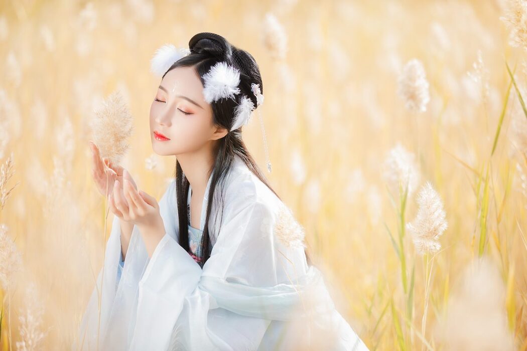 YiTuYu艺图语 Vol.4221 Qi Luo Sheng De Xiao Su Su