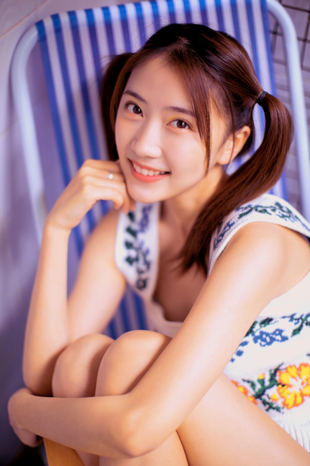 YiTuYu艺图语 Vol.429 Lou Lou