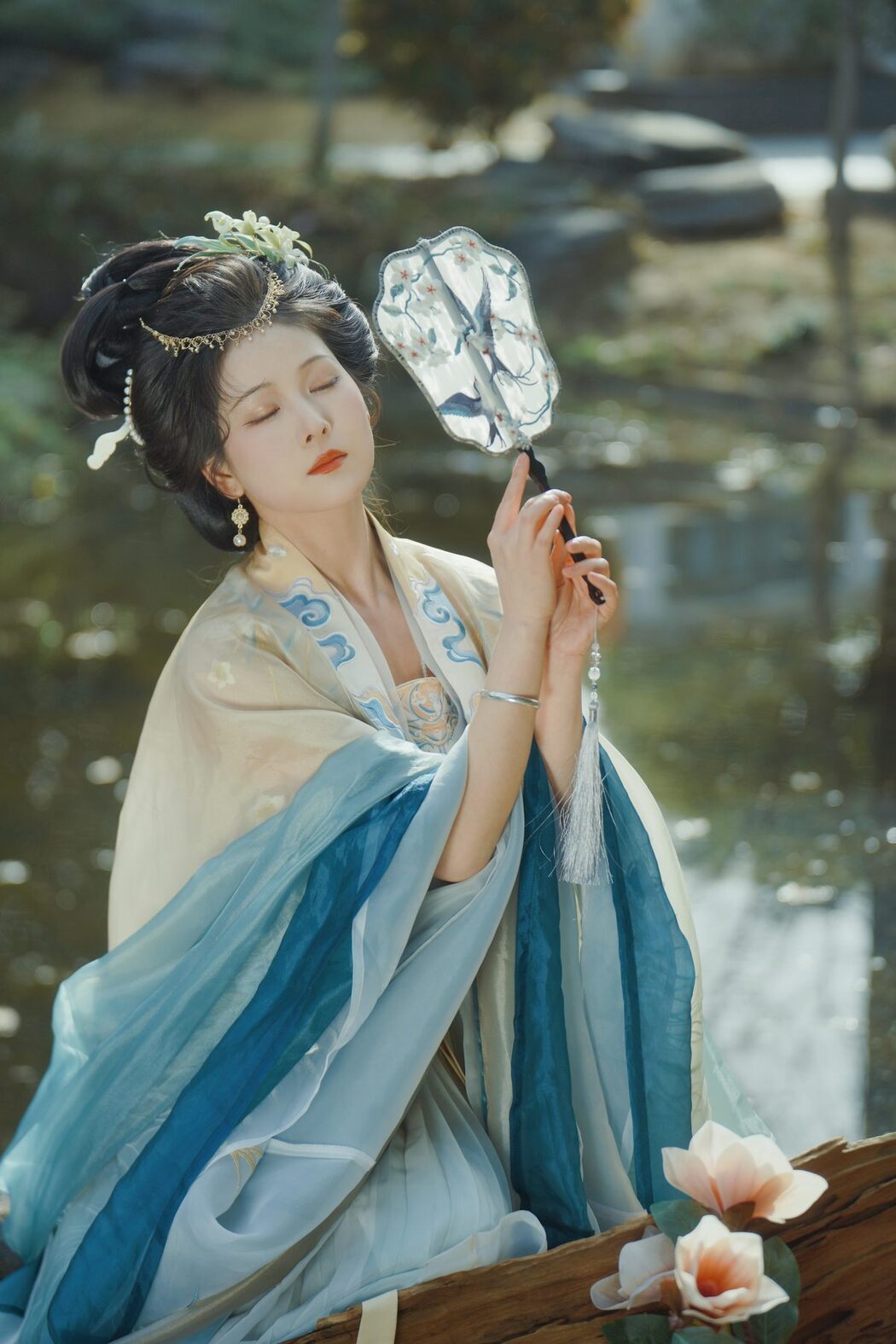 YiTuYu艺图语 Vol.4219 Qi Qi