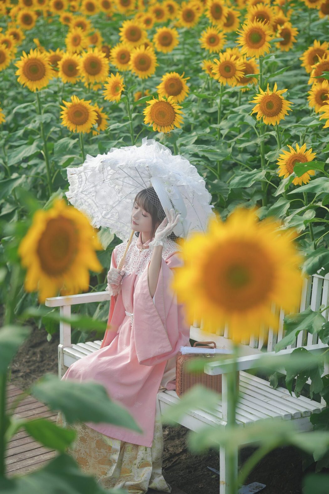 YiTuYu艺图语 Vol.4218 Tu Zi Zzz Bu Chi Hu Luo Bo