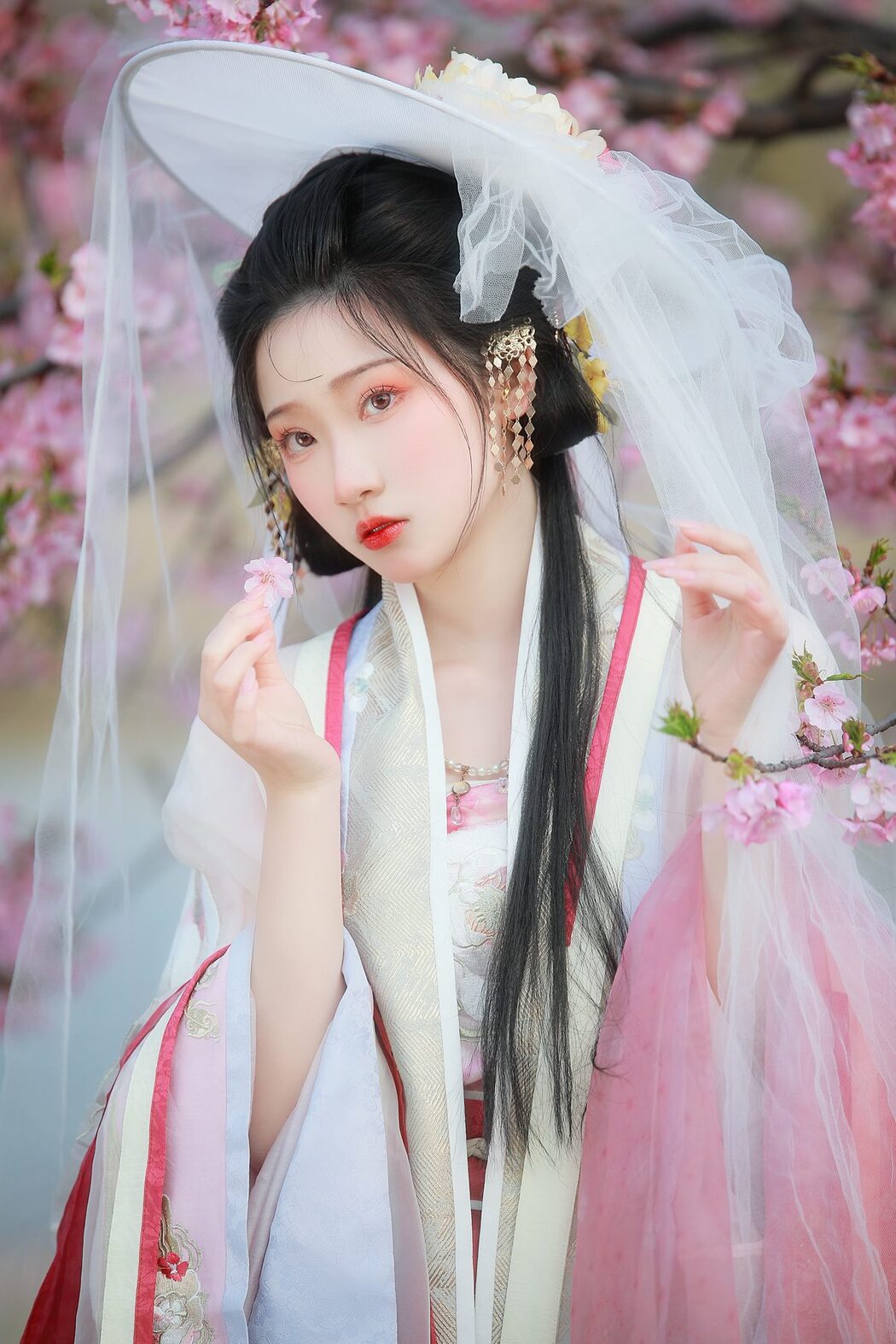 YiTuYu艺图语 Vol.4214 Chun Yu