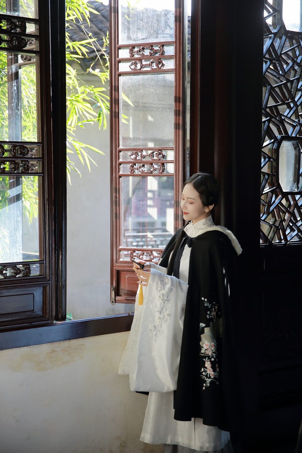 YiTuYu艺图语 Vol.4222 Xiao Pi Pa Zai Jiang Hu