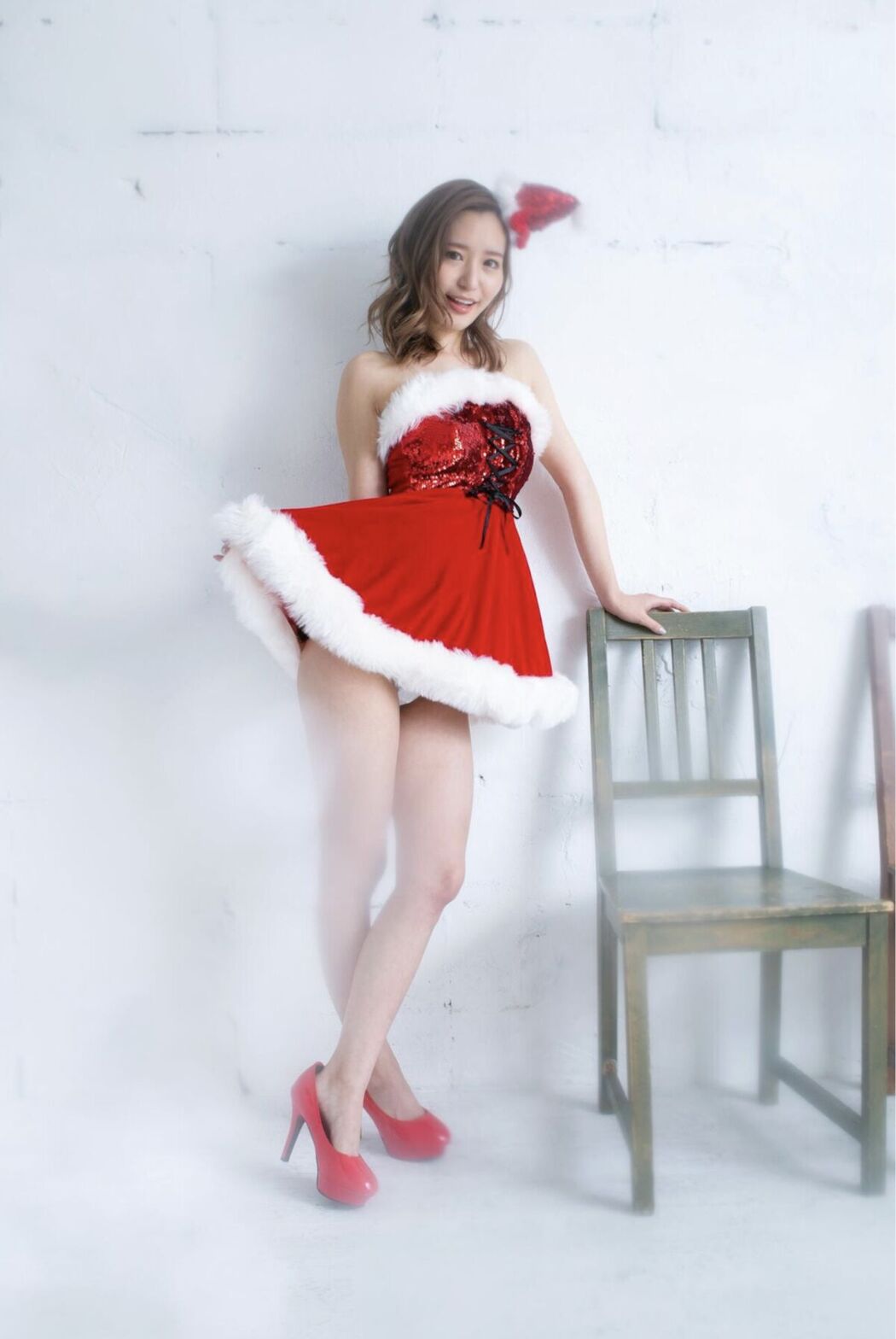 JP Sarina Kurokawa 黒川さりな – Red 005 Kurokawa Sarina 01