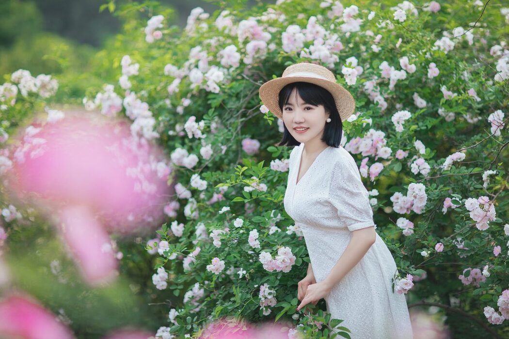 YiTuYu艺图语 Vol.4300 Dong Qin