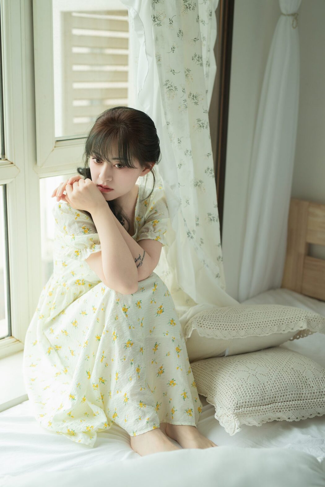 YiTuYu艺图语 Vol.4281 Yi Xuan