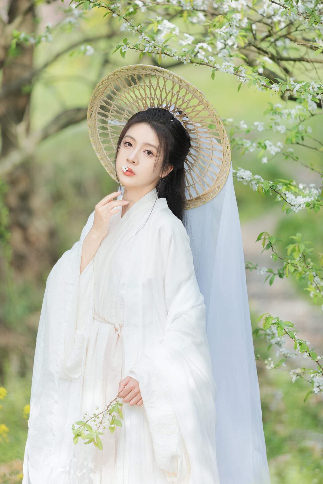 YiTuYu艺图语 Vol.4200 Yan Yan