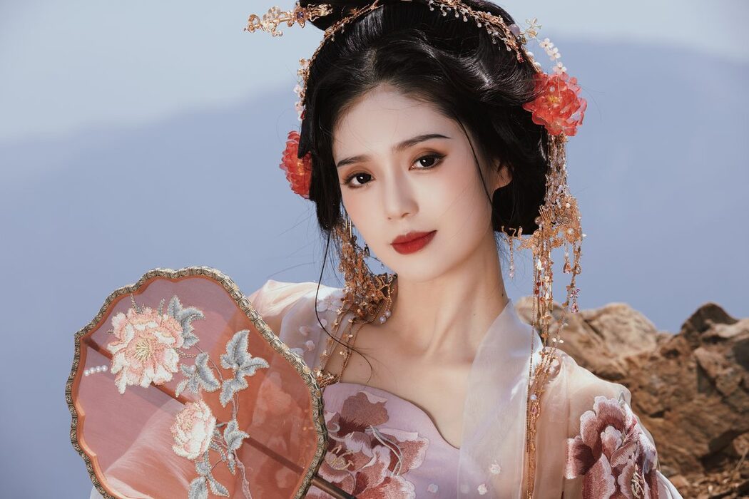 YiTuYu艺图语 Vol.4296 Chen Luo Jin