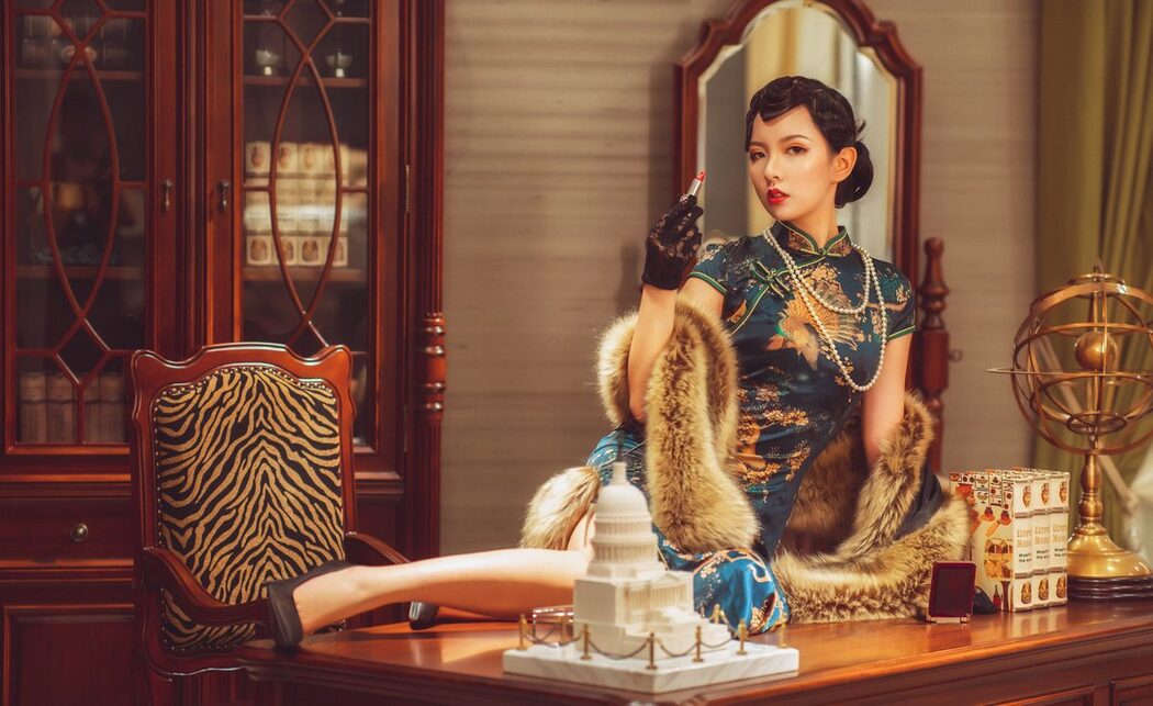 YiTuYu艺图语 Vol.4237 Yan Zi Jian Bu Ke Cui