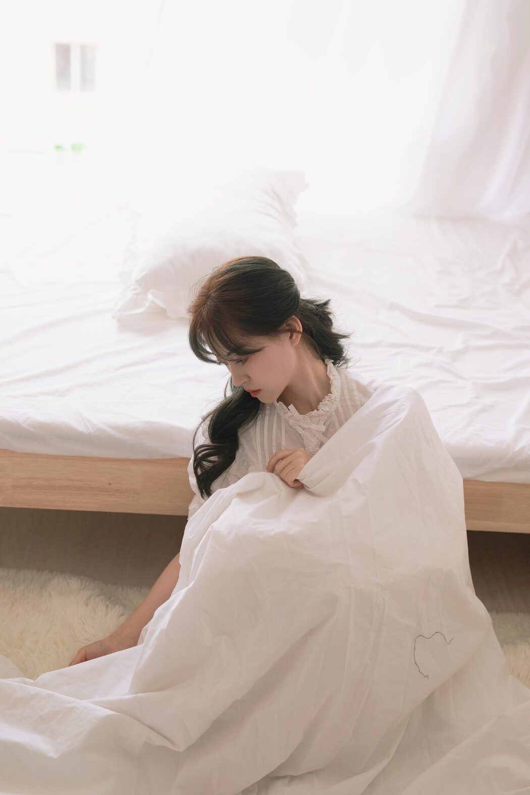 YiTuYu艺图语 Vol.4216 Yi Xuan