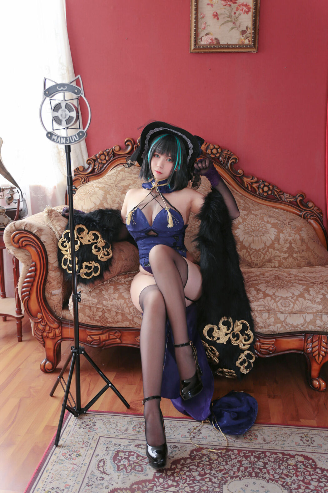 Coser@魅瞳Meroko – 魅瞳柴郡旗袍