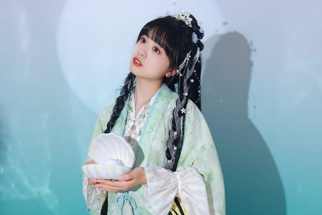 YiTuYu艺图语 Vol.4360 Yi Zhi Nuan Nuan