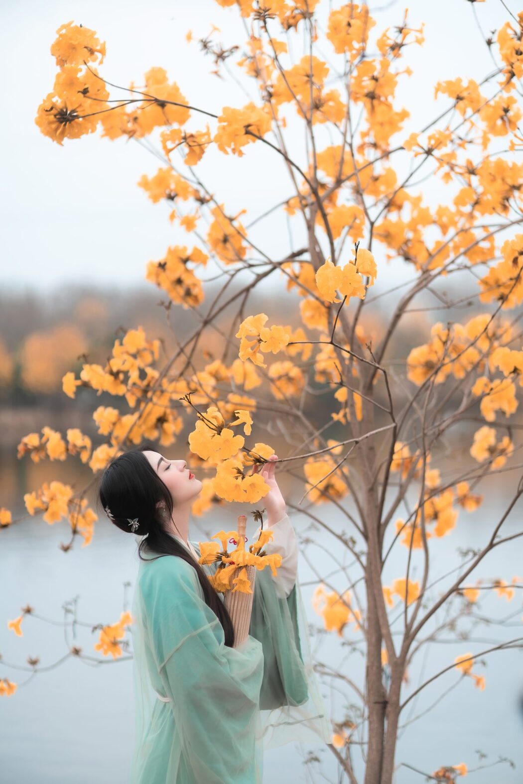 YiTuYu艺图语 Vol.4324 Qin Ko