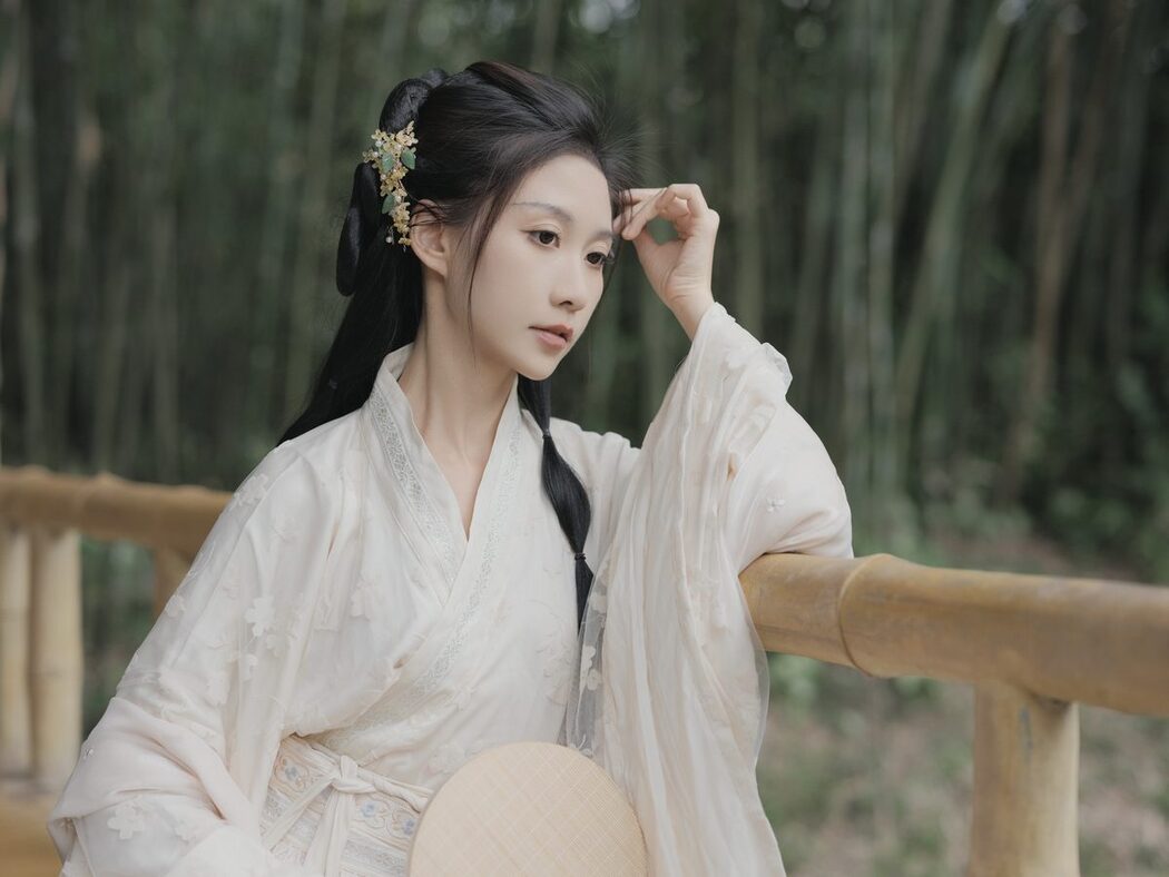 YiTuYu艺图语 Vol.4359 Xiao Lu