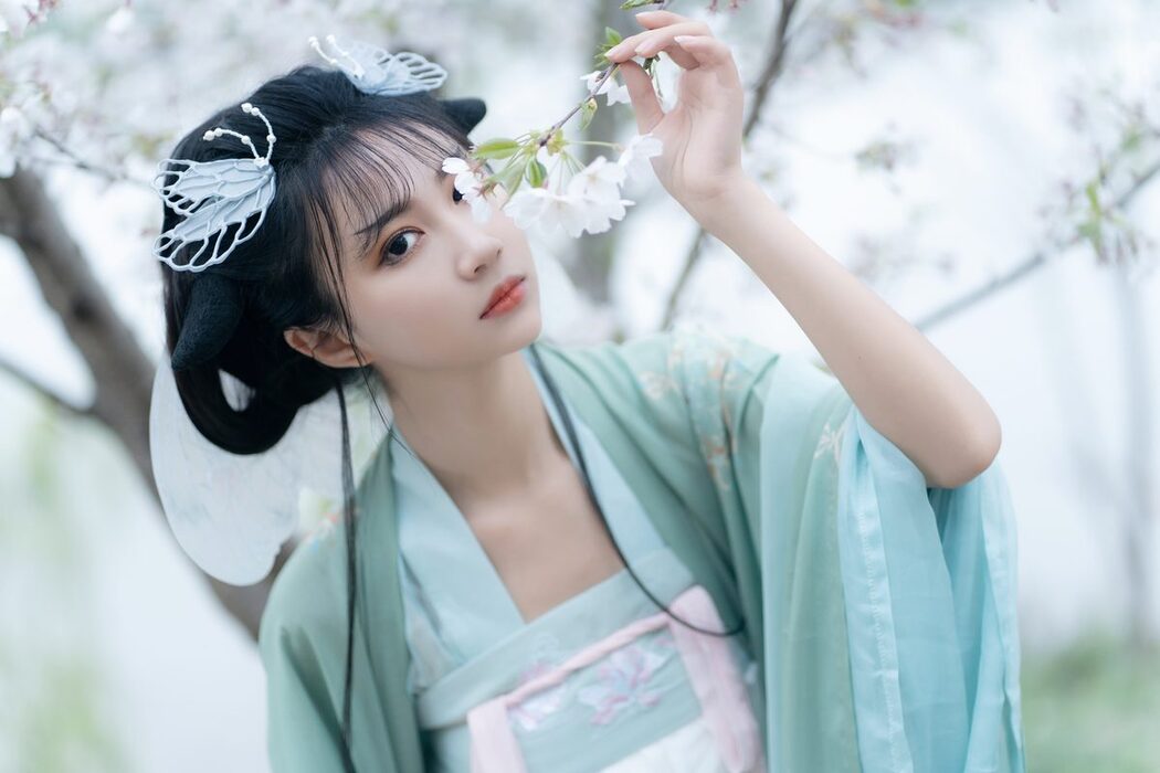 YiTuYu艺图语 Vol.4342 Qi Luo Sheng De Xiao Su Su