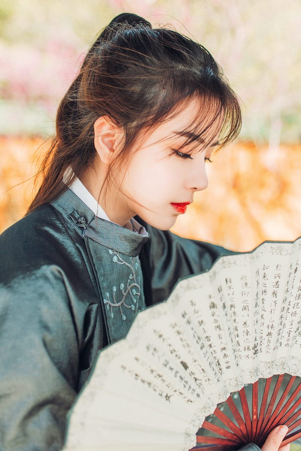 YiTuYu艺图语 Vol.4331 Gong Zi Bu Huai Cover Photo