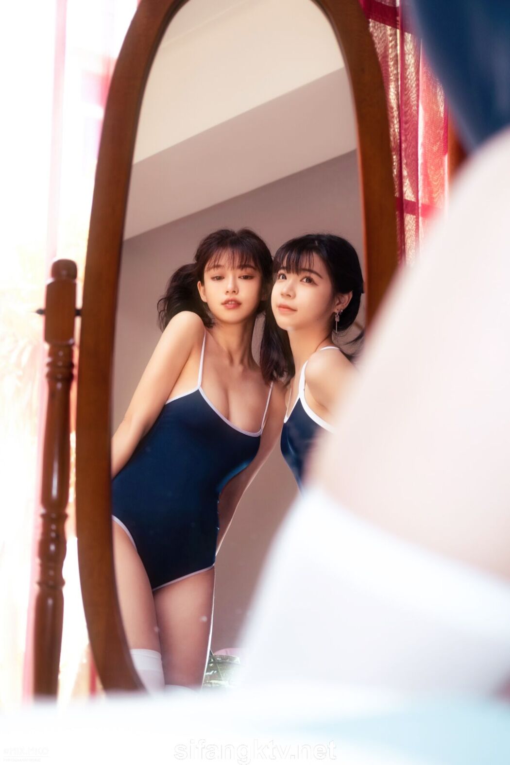 ZERO And WXM And IES And Ai Xi 艾昔 – 极品粉木耳福利姬尺度写真四套集合 Part2