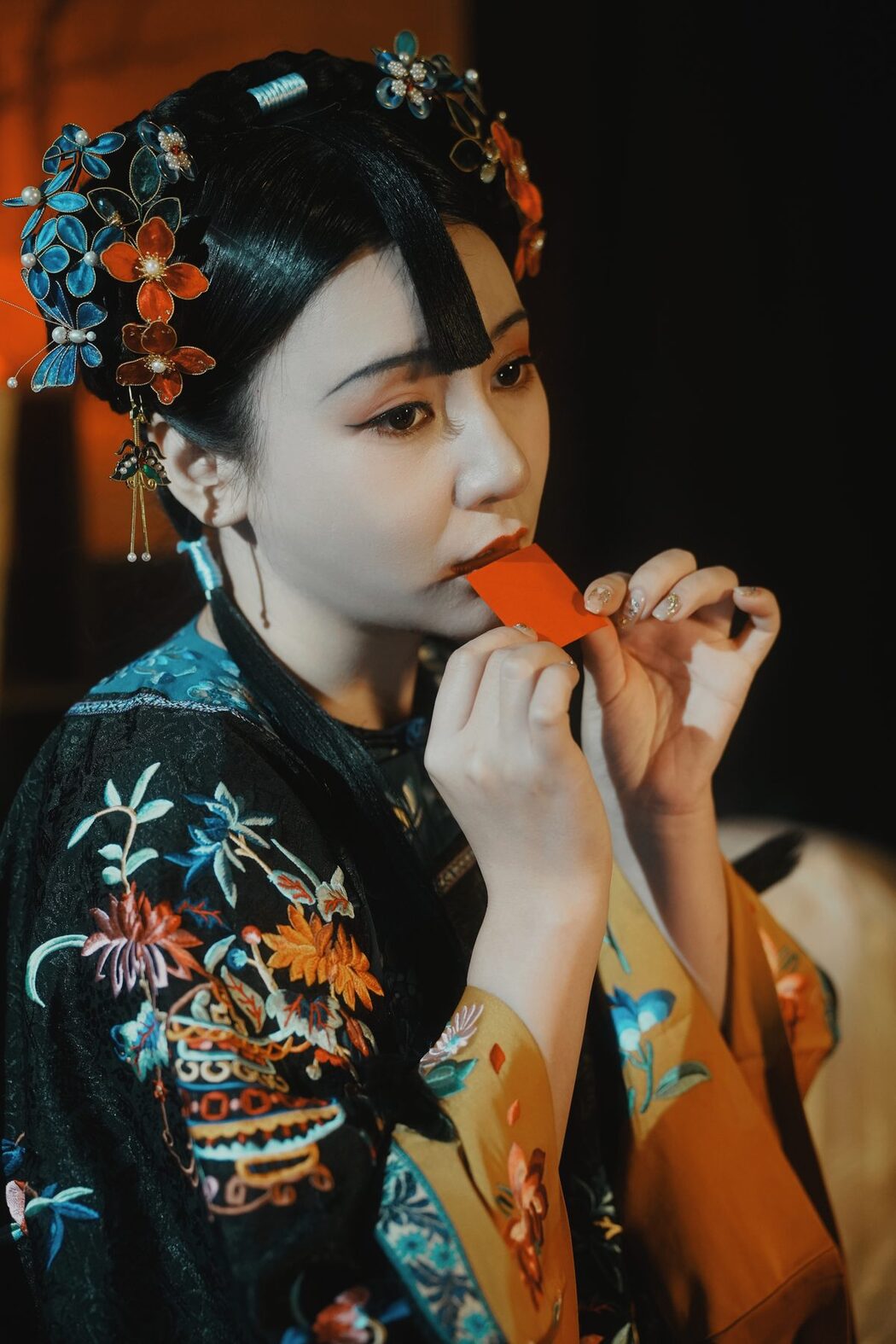 YiTuYu艺图语 Vol.4336 Luo La
