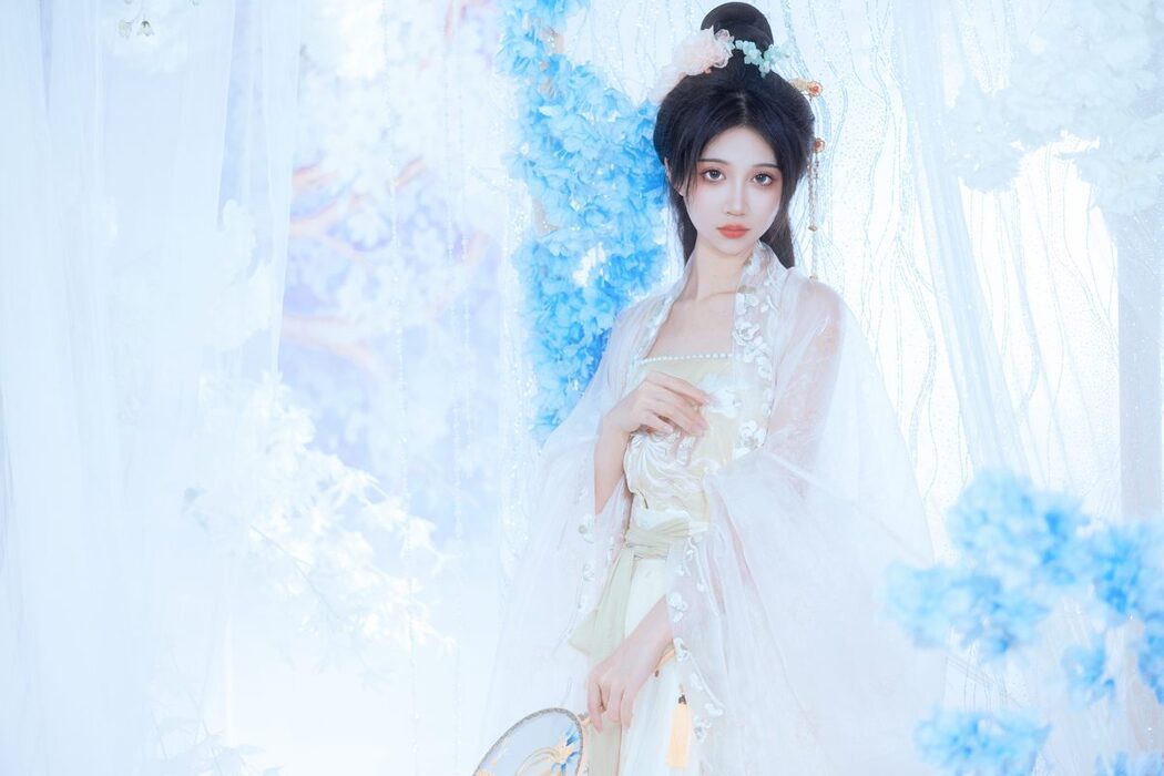 YiTuYu艺图语 Vol.4320 Qi Luo Sheng De Xiao Su Su
