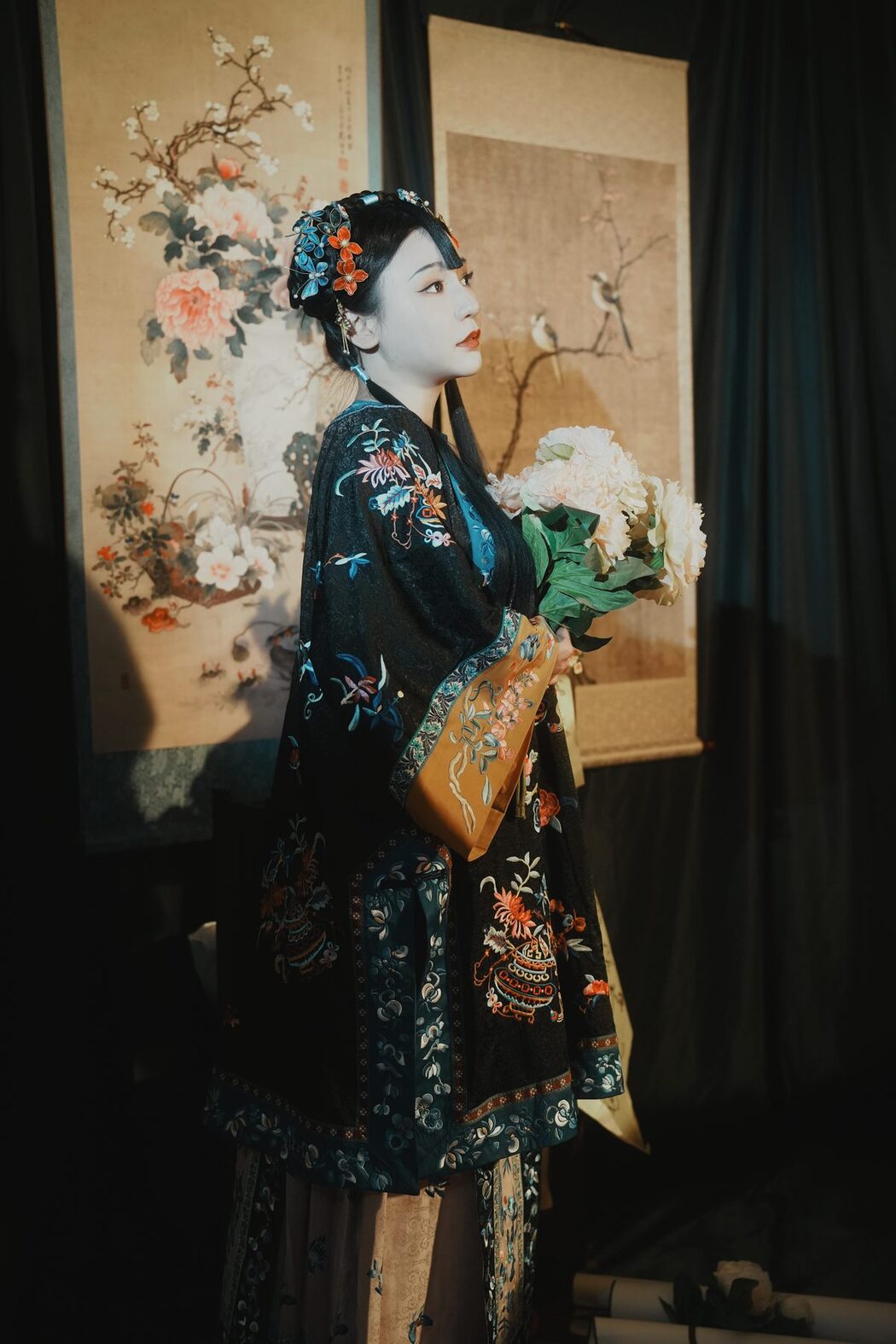 YiTuYu艺图语 Vol.4336 Luo La