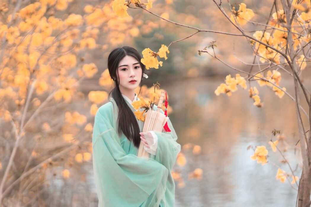 YiTuYu艺图语 Vol.4324 Qin Ko