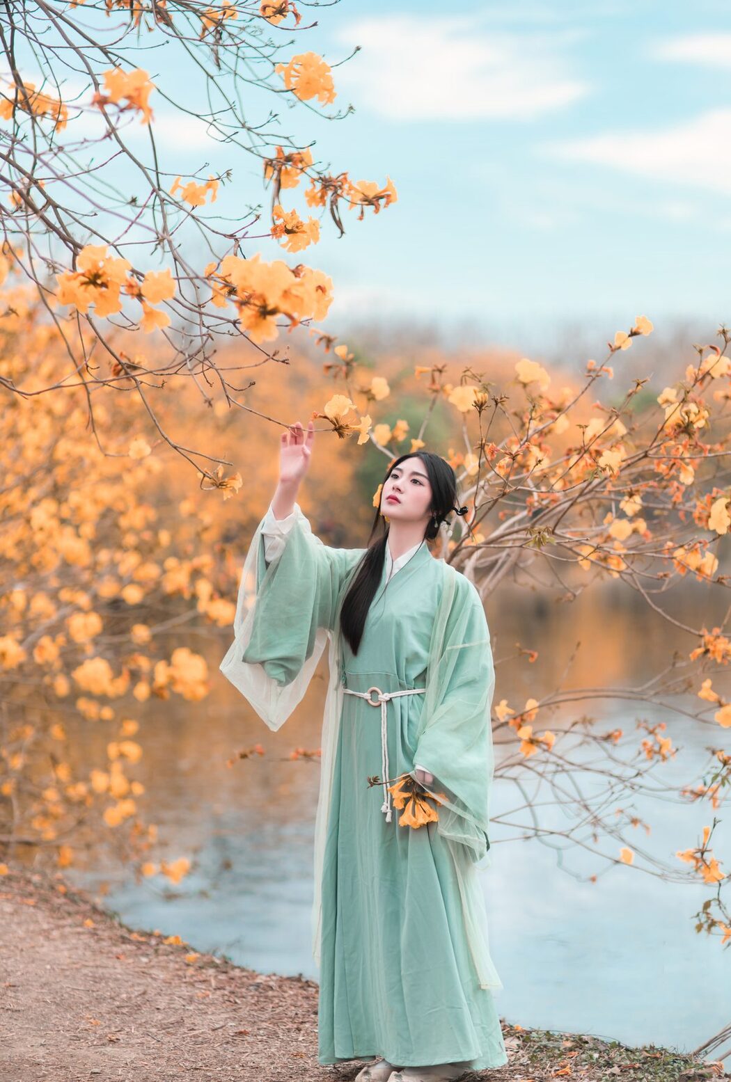 YiTuYu艺图语 Vol.4324 Qin Ko