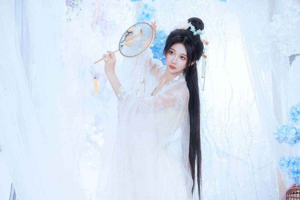 YiTuYu艺图语 Vol.4320 Qi Luo Sheng De Xiao Su Su