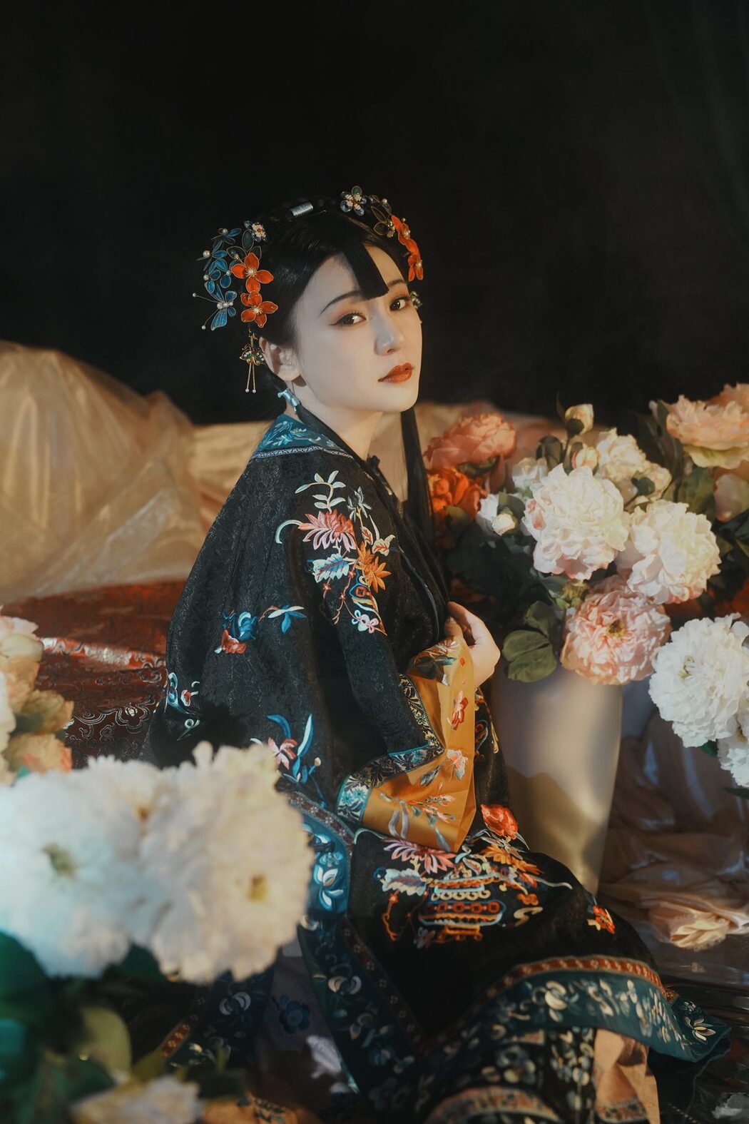 YiTuYu艺图语 Vol.4336 Luo La