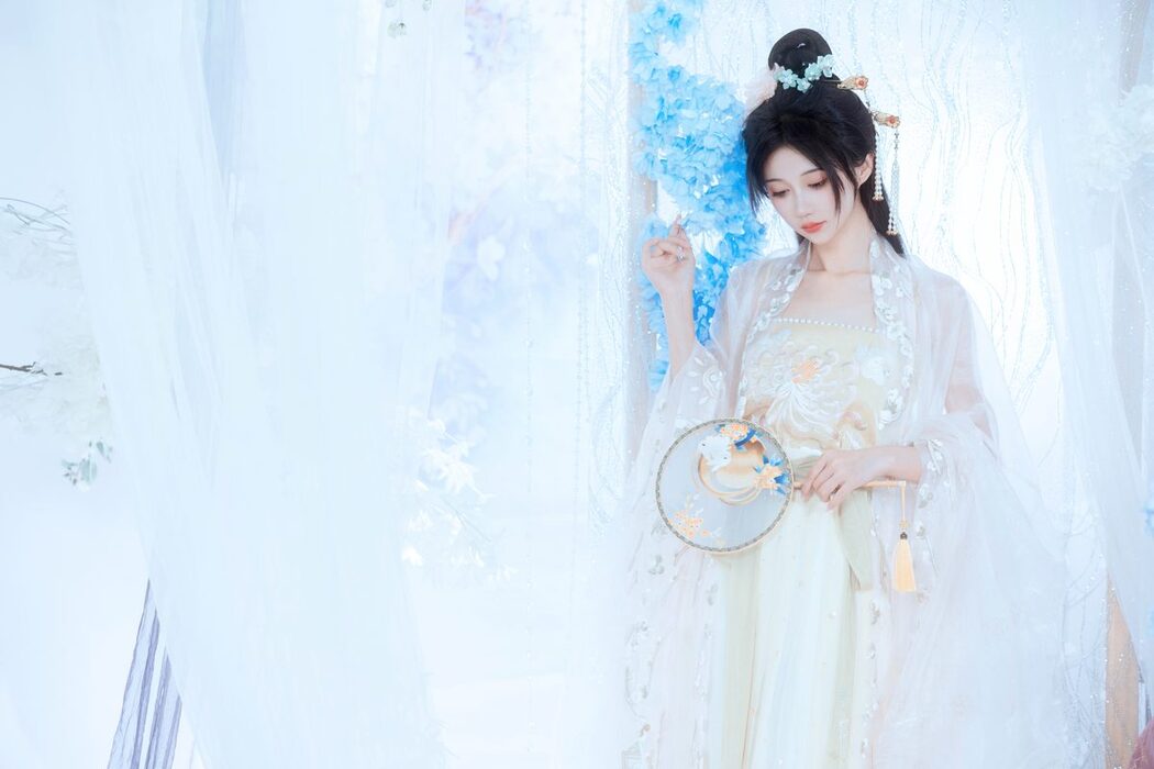 YiTuYu艺图语 Vol.4320 Qi Luo Sheng De Xiao Su Su