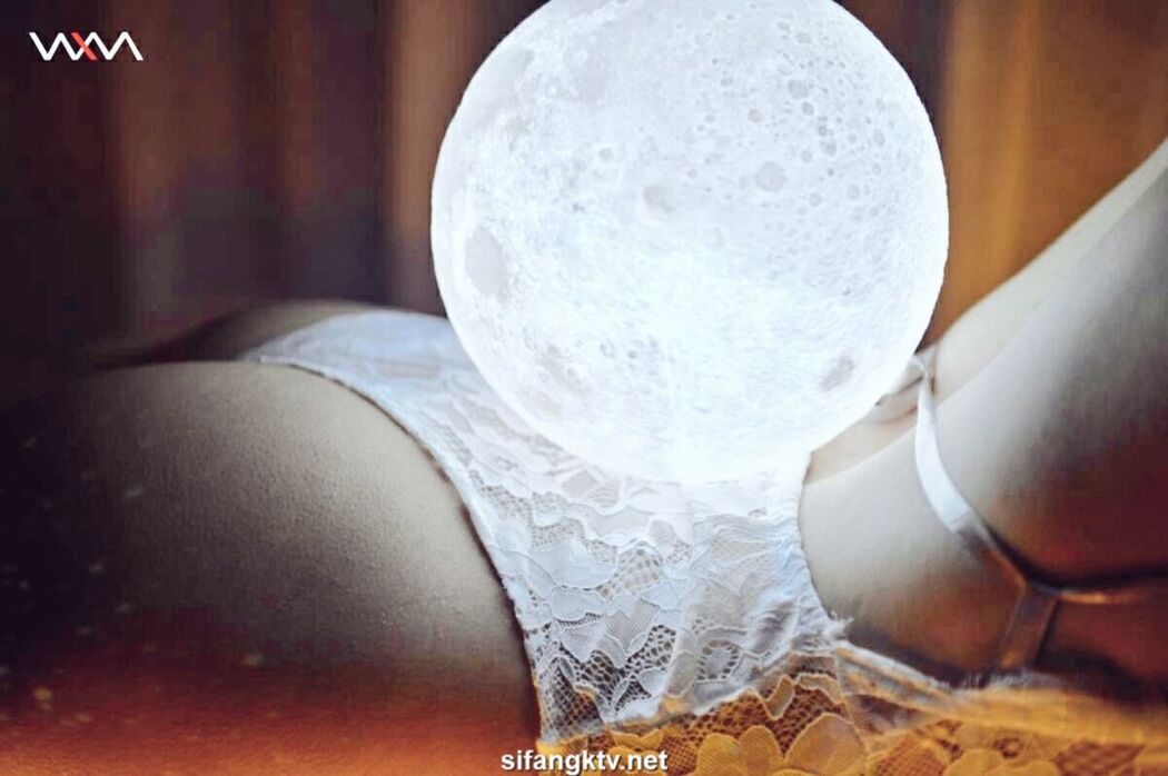 ZERO And WXM And IES And Ai Xi 艾昔 – 极品粉木耳福利姬尺度写真四套集合 Part2