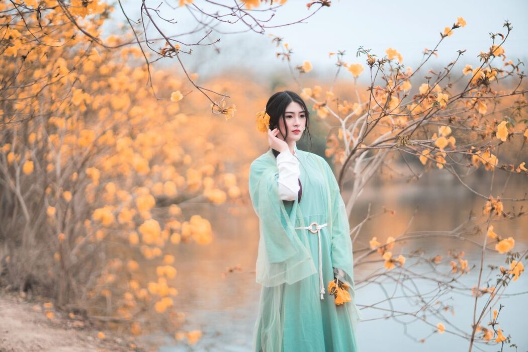 YiTuYu艺图语 Vol.4324 Qin Ko