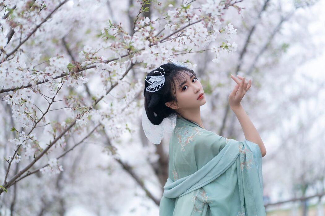 YiTuYu艺图语 Vol.4342 Qi Luo Sheng De Xiao Su Su