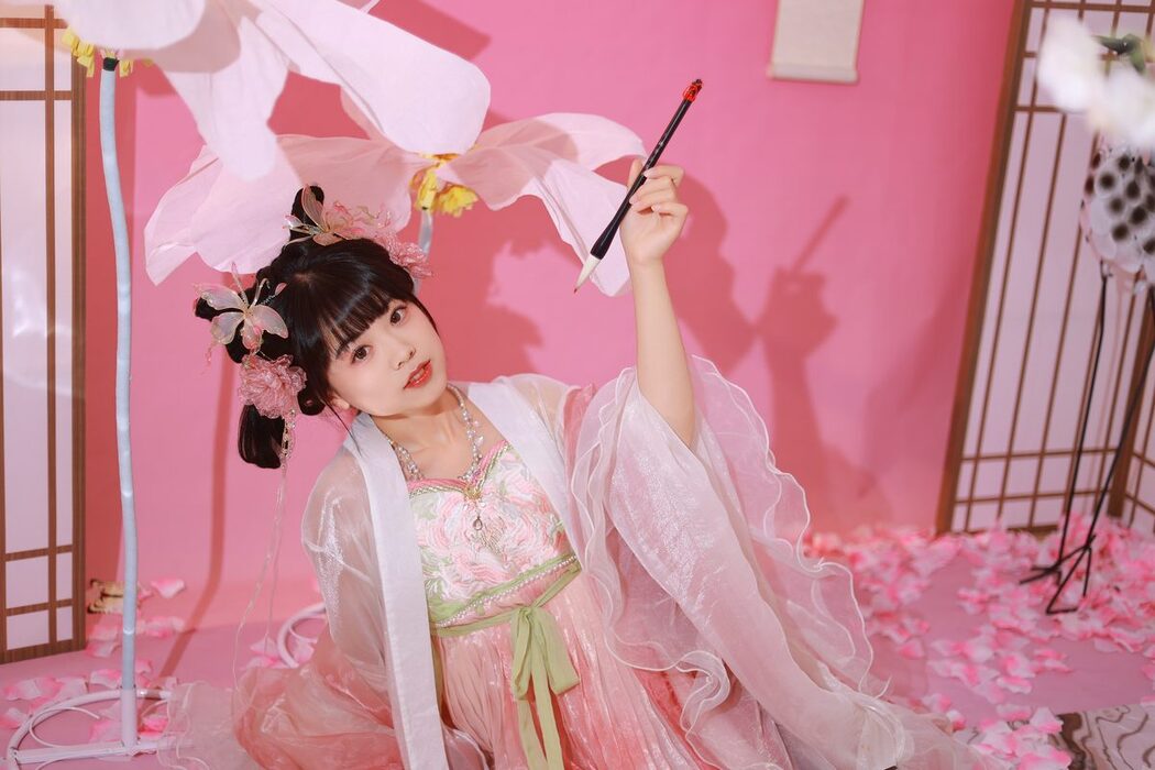 YiTuYu艺图语 Vol.4312 Yi Zhi Nuan Nuan