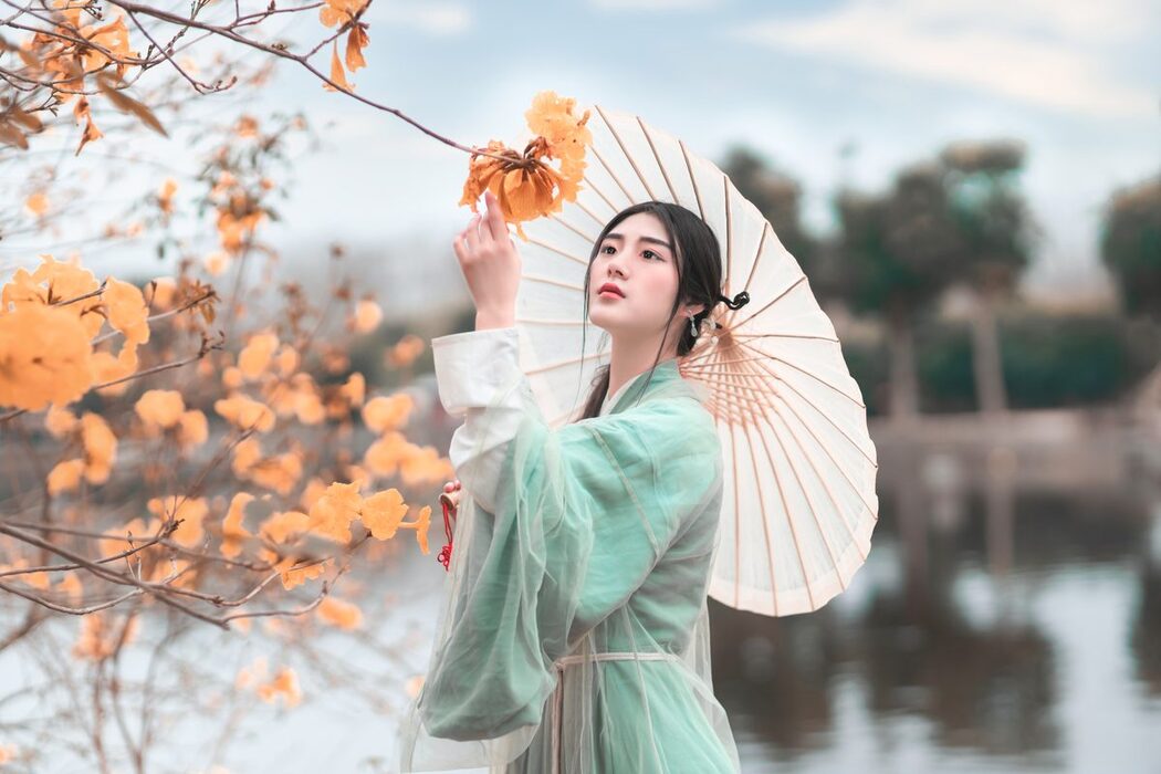 YiTuYu艺图语 Vol.4324 Qin Ko