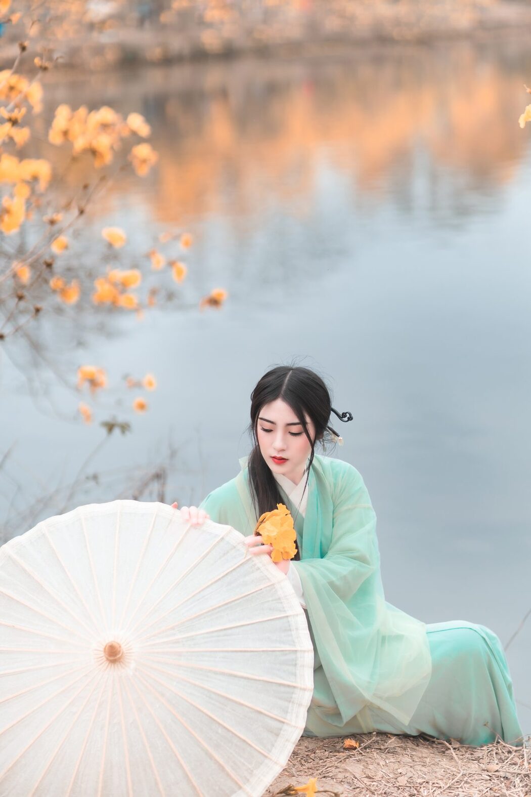 YiTuYu艺图语 Vol.4324 Qin Ko