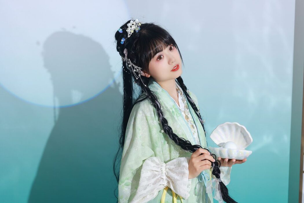 YiTuYu艺图语 Vol.4360 Yi Zhi Nuan Nuan