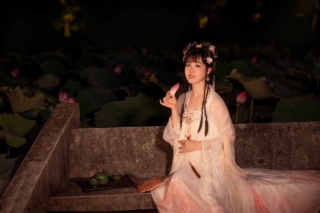YiTuYu艺图语 Vol.438 Jiang Jiang