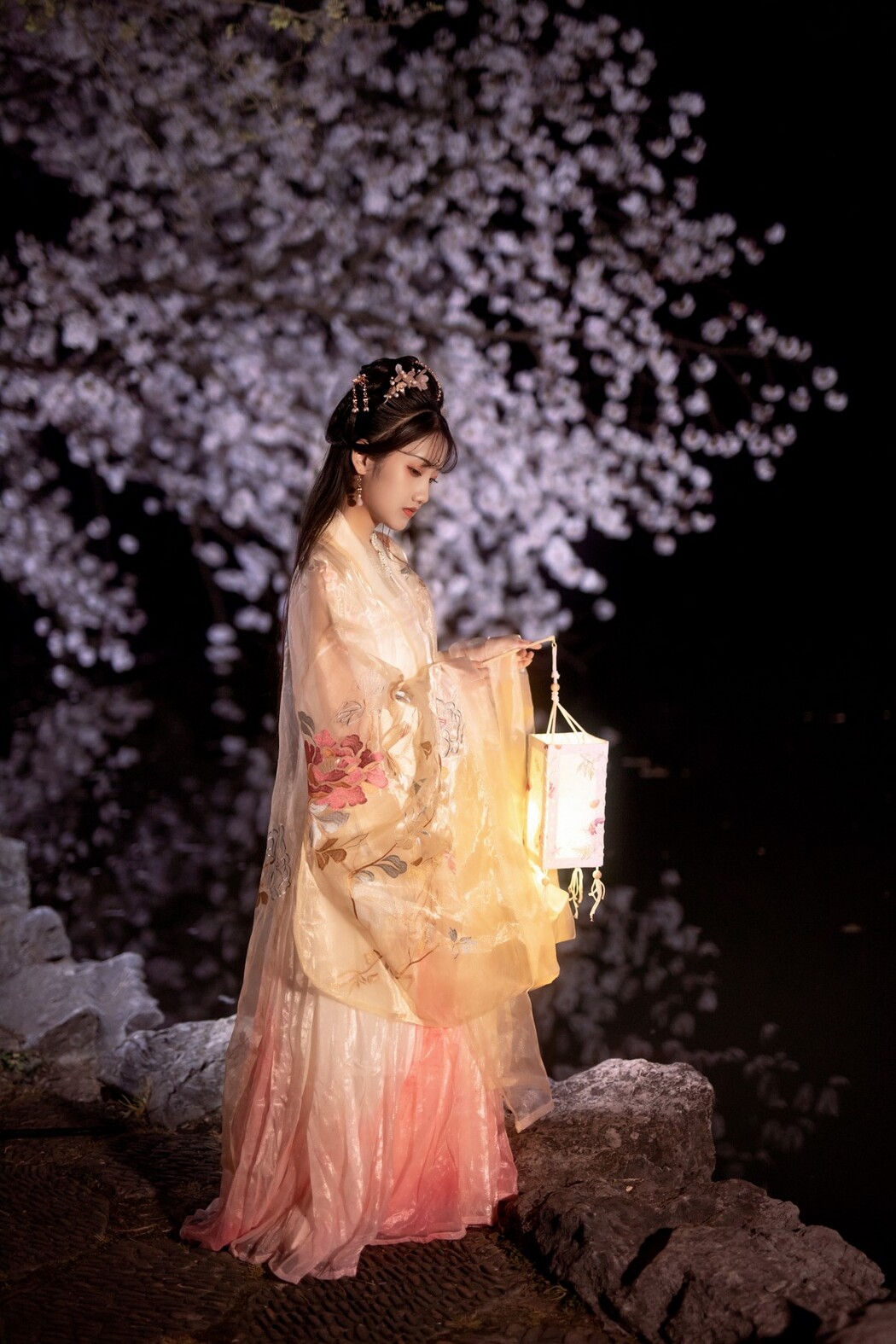 YiTuYu艺图语 Vol.443 Shen Shang