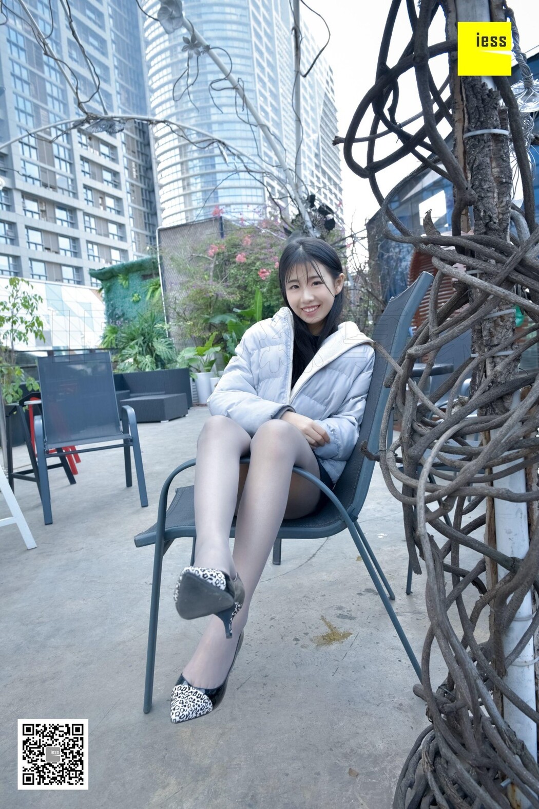 IESS异思趣向 SXJ.156 Jia Zhen