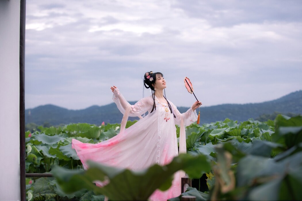 YiTuYu艺图语 Vol.438 Jiang Jiang