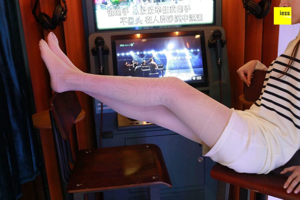 IESS异思趣向 SXJ.203 Zi Zi