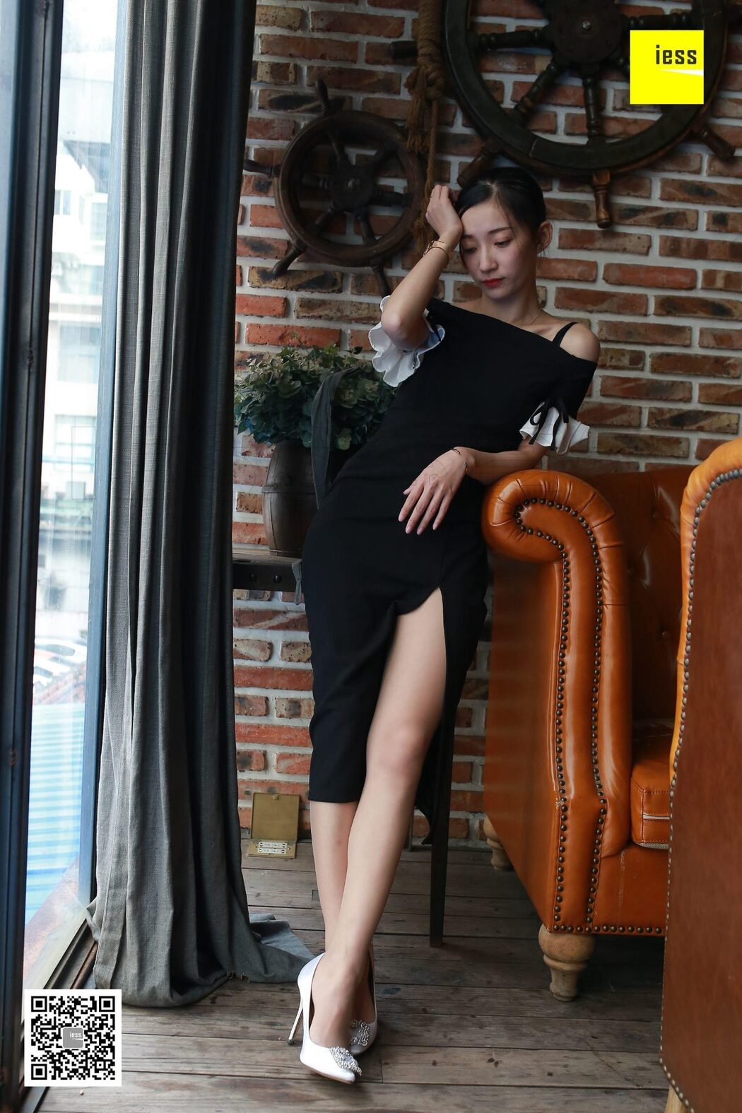 IESS异思趣向 SXJ.240 Qiu Qiu