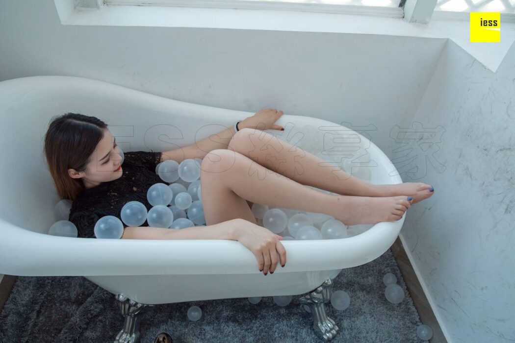 IESS异思趣向 SXJ.282 Jiu Mei