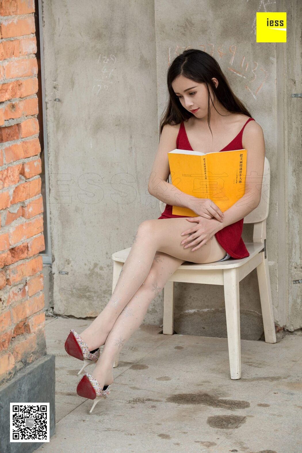 IESS异思趣向 SXJ.242 Xiao Yu