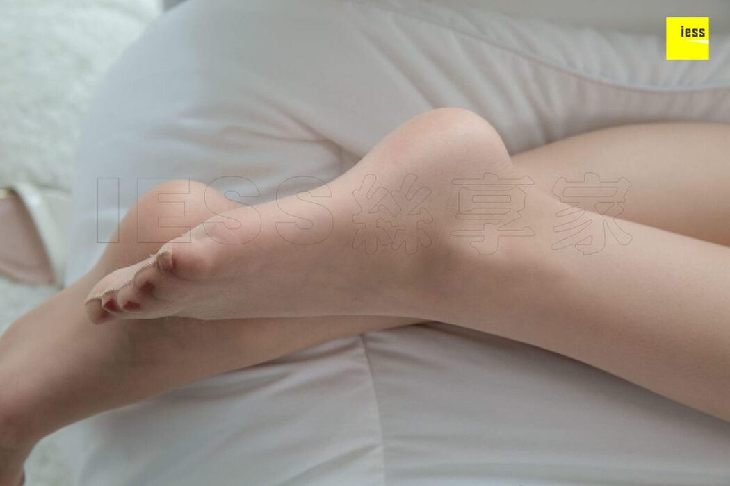 IESS异思趣向 SXJ.254 Ming Li Jie