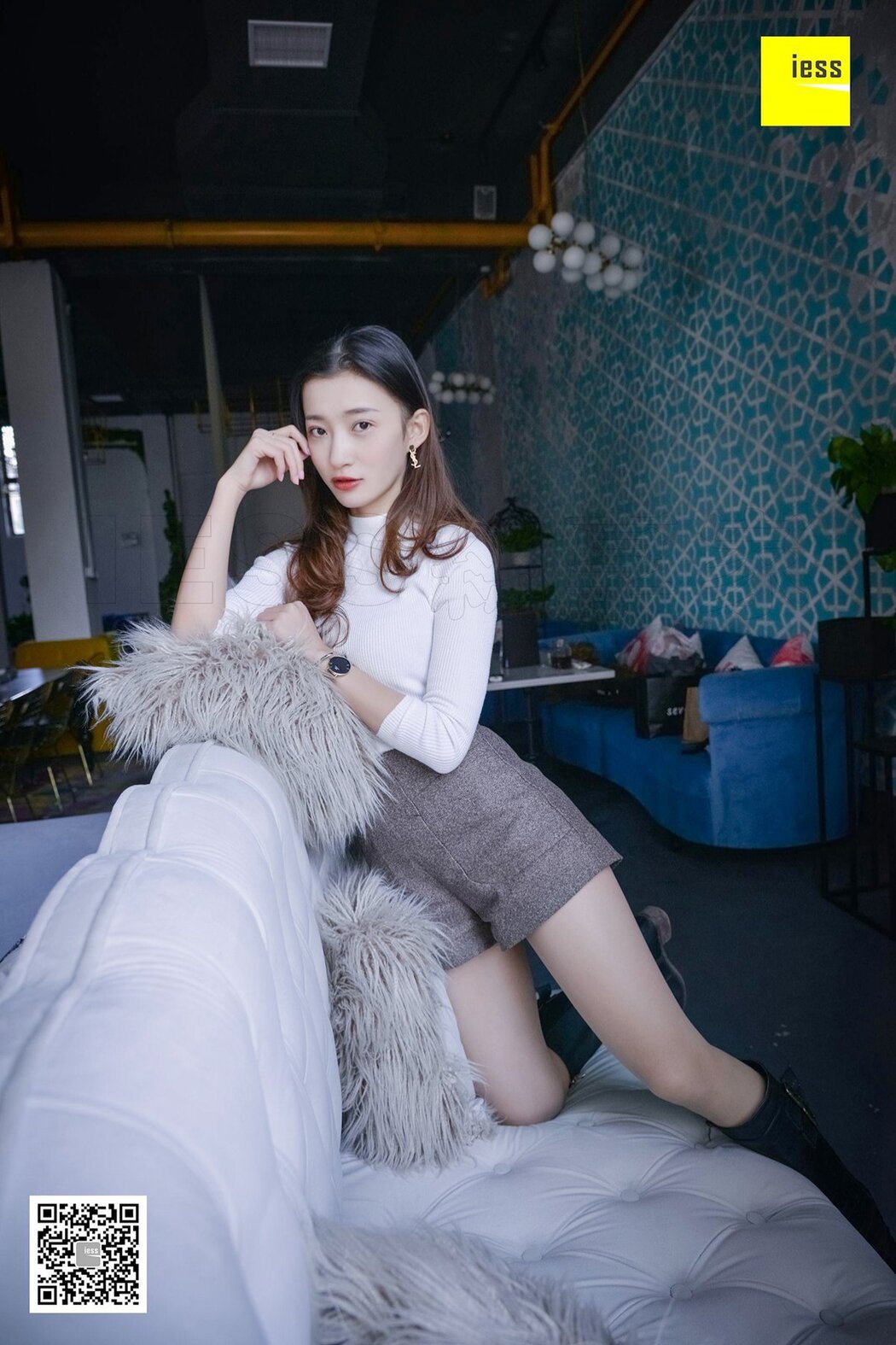 IESS异思趣向 SXJ.217 Qiu Qiu Cover Photo