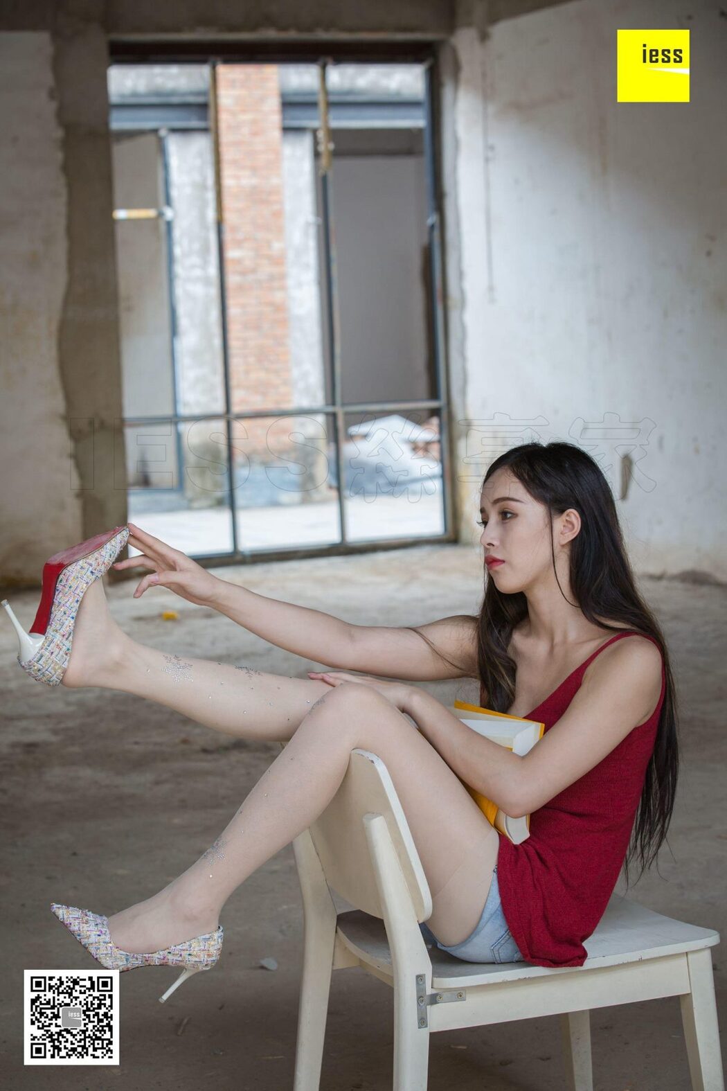 IESS异思趣向 SXJ.242 Xiao Yu