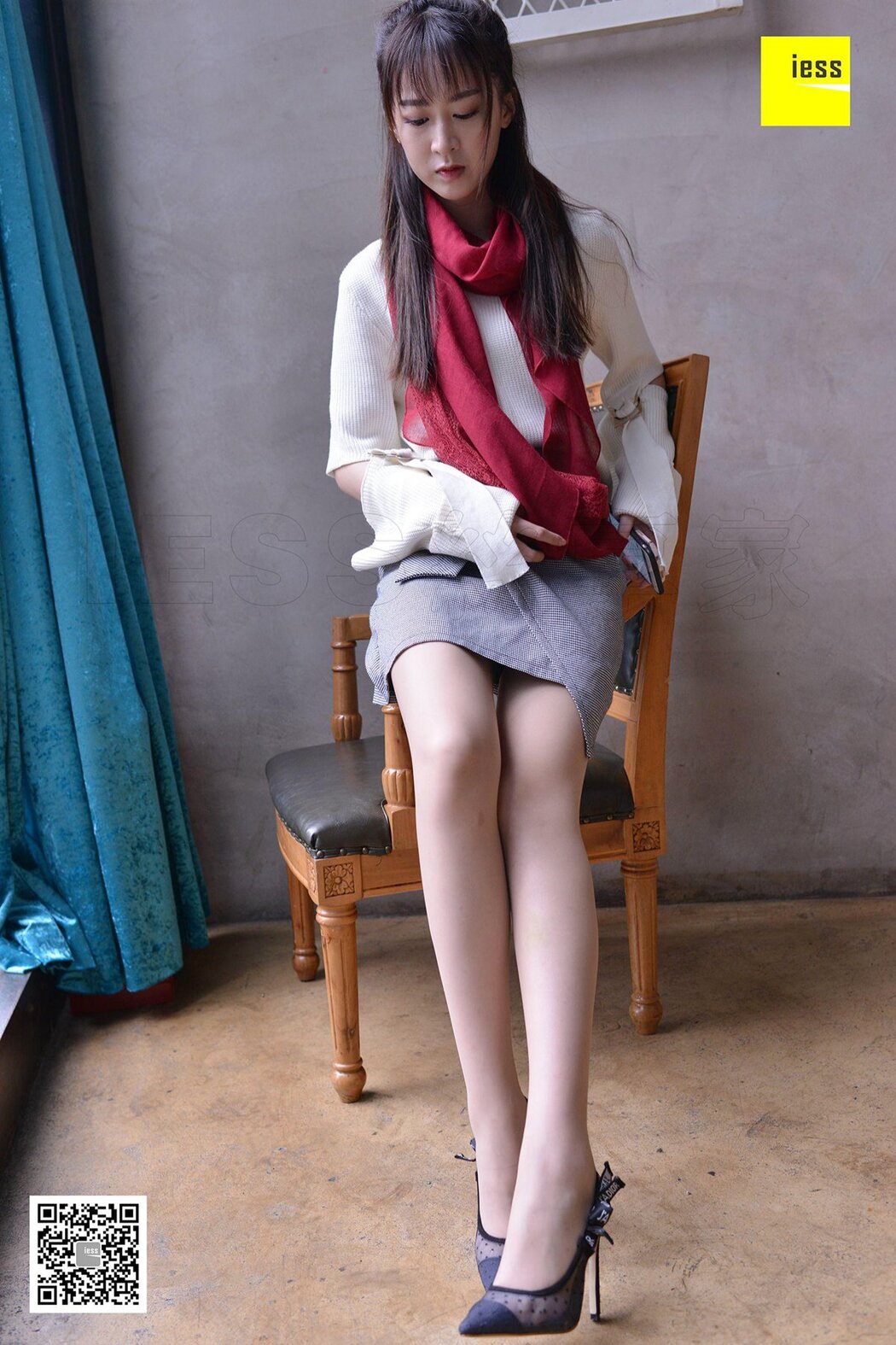 IESS异思趣向 SXJ.252 Zi Zi Cover Photo