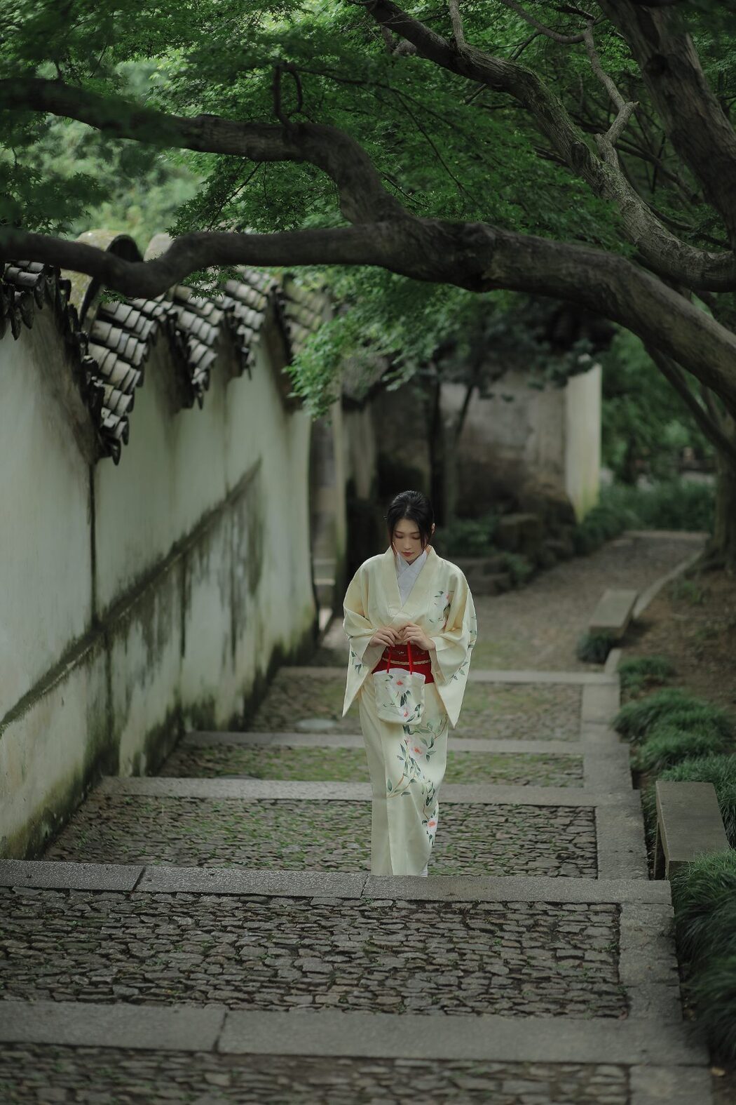 YiTuYu艺图语 Vol.479 Liu Liu